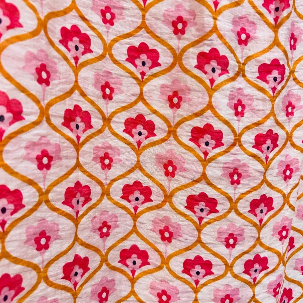 ⬇️NWOT Cabi Bungalow Top Size S - Picture 8 of 9